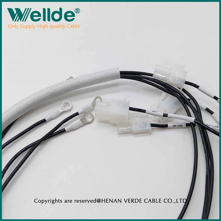 Flexible Male Plug Connecting Cable